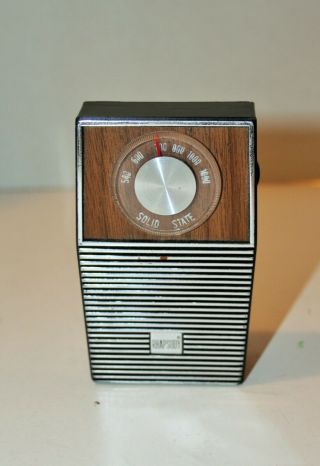 Vintage Rhapsody Solid State Am Portable Radio