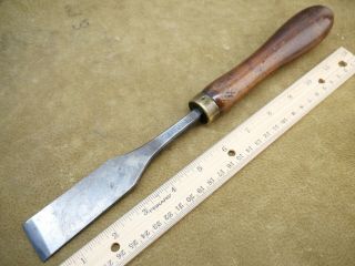Old Woodworking tools Vintage HAW & Co.  1¼ Double Bevel wood carving chisel 2