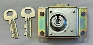 Vintage 29b Payphone Lock & 2 Keys For Bell System Pay Telephones - Nos