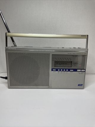 Sony Two Band Vintage Radio Model Icf - D11w Made In Japan