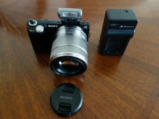 Sony Camera Nex - 5n 16.  1mp Digital Camera - Black (kit W/ 18 - 55mm Lens) W/ Flash