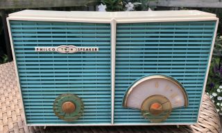 (1) 1959 Philco Model H836 - 124 Turquoise Front Am Aa5 Twin Speaker Table Radio