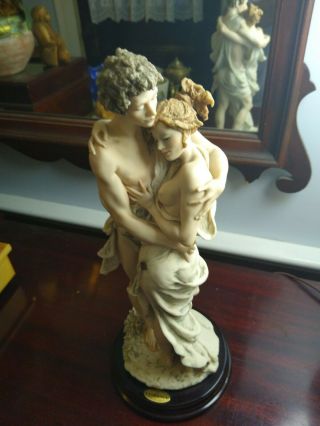 Giuseppe Armani Florence Capodimonte Figurine Statue " Lovers " Ltd Ed