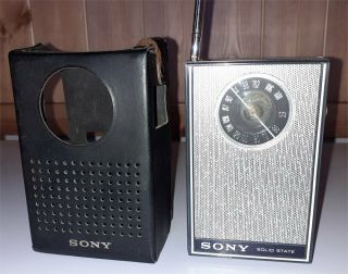 Neat Sony 3f - 66w Pocket Transistor Radio - Am / Fm - Good Order