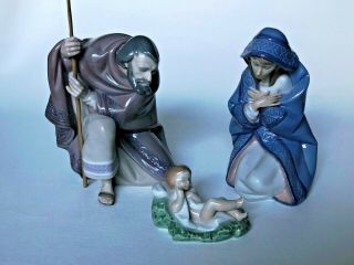 Lladro 3 Pc Nativity Set,  Mary 5477,  Baby Jesus 5478,  Joseph 5476