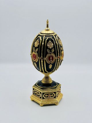Franklin The House Of Faberge The Imperial Jeweled Egg Chess Set