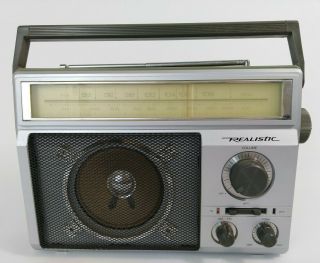 Vintage Portable Realistic Radio Shack Am/fm Radio 12 - 625 Tandy Afc Hong Kong