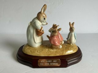 Beswick Beatrix Potter MRS RABBIT AND THE FOUR BUNNIES Tableau Figurine Base 3