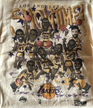 Los Angeles Lakers ‘showtime’ Magic Johnson Vintage 1990’s T - Shirt (size Medium)