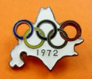 Rare 1972 Sapporo Japan Winter Olympic Games Official Pin Badge