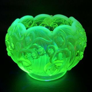 Vtg Fenton Topaz Opalescent Vaseline Glass Lily Of The Valley Rose Bowl Uv Glows