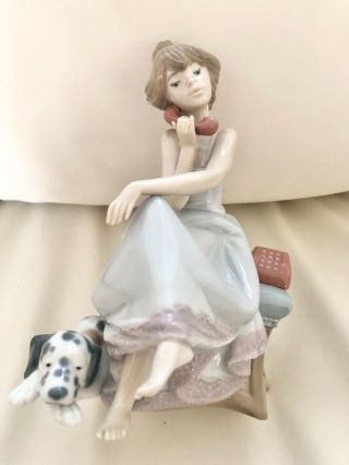 Lladro 5466 Chit Chat Girl On Phone With Dalmatian
