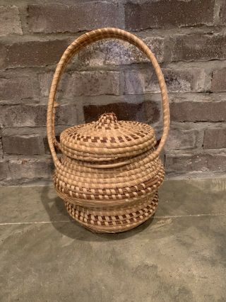Vintage Charleston Sweet Grass Gullah Basket With Lid Large
