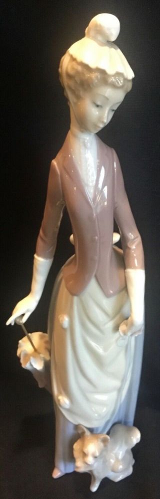 Lladro 4761 Lady With Umbrella And Dog Hand Made In Spain 14 " Porcelain Figurine
