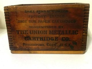 Vintage Dovetail Ammo Wooden Crate Box Union Metallic Cartridge Bridgeport Conn