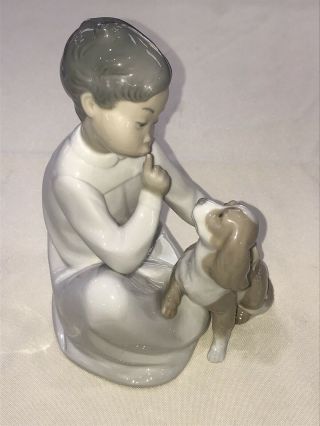 Lladro 4522 " Boy With Dog " Shhh Quiet Porcelain Figurine 7 1/2 "
