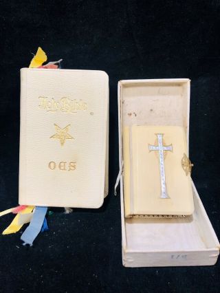 Key Of Heaven C.  1900 Catholic Prayer Book Celluloid And 1953 Bible