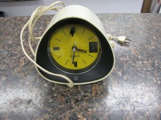70s Mid - Century Panasonic Rc - 1091 " The Spencer " Alarm Clock Radio - Great