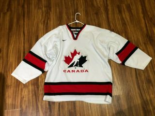 Vintage 2002 Team Canada Nike Hockey Jersey Size Xl White Olympics Stitched