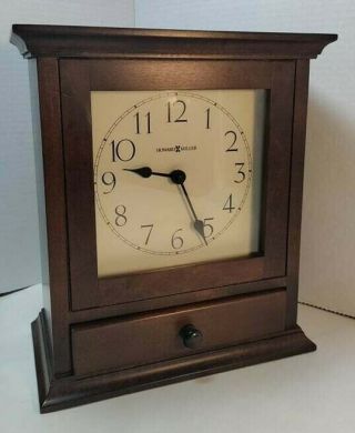 Vintage Howard Miller Dual Chime Mantel Clock.  Batteries " C ",  Model No.  613 - 668