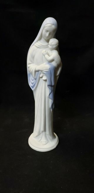 Vtg.  Ceramic Porcelain Holy Mother Mary With Baby Jesus Religious Figurine 8.  5 "