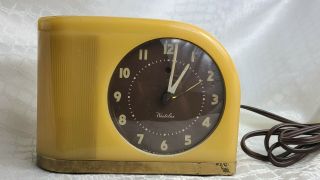 Westclox Vintage Art Deco Electric Alarm Clock Bakelite Moonbeam Model S5 - J