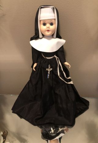 Vintage Nun Doll In Black And White Habit With Plastic Crucifix Sleepy Eyes 12 "