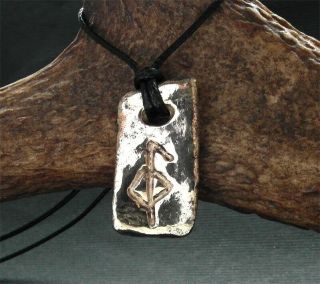 Ancient Viking - Bronze Amulet With Good Luck Rune - Wearable