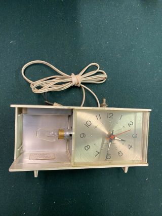 Vintage Westclox Moonbeam Nite - Lite Electric Alarm Clock Great,  S14 - B