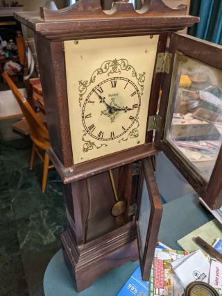 Vintage - Sheffield/cramer - Mini Grandfather - Electric Mantle - Wall Clock - Running