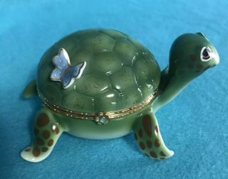 Ardleigh Elliott " Little Charmer " Limoges Style Music/jewelry Box Sea Turtle