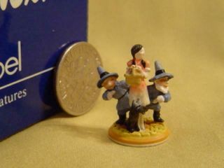 Goebel Olszewski Miniature Wizard Of Oz The Munchkins 677 - P Limited Ed Hp Mib
