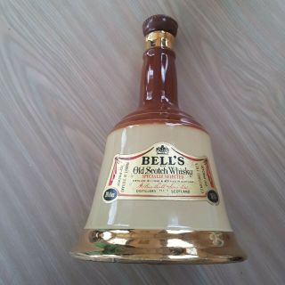 Large Wade Bells ‘old’ Scotch Whisky Bottle Ceramic Bell Shape Vintage Decanter