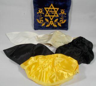 5 Jewish Kippa Yarmulkes 1961up,  Velvet Zipper Star Of David Embroidery Pouch