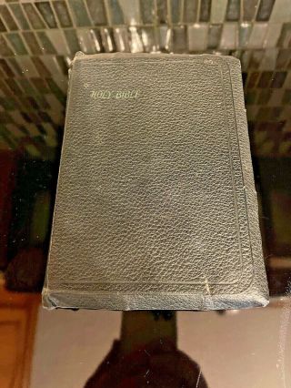 The Holy Bible Printed By The World Syndicate Publishing Company 1939