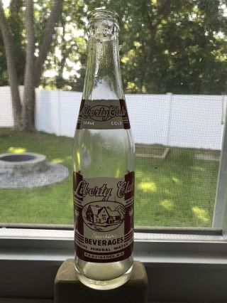Liberty Club Beverages Vintage Acl Soda Bottle Providence R.  I.