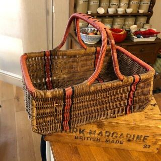 Vintage Wicker Shopping Basket – Pink/coral Plastic Trim – Kitchenalia –