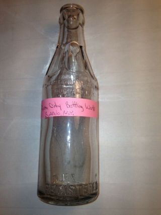 Rare - Buffalo Ny,  Queen City Bottling Embossed Glass Soda Bottle