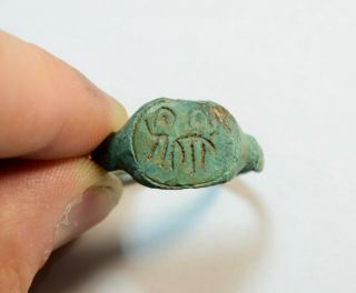 Ancient Byzantine Bronze Ring With 2 Warriors On The Bezel