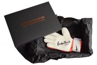 Gordon Banks Signed Goalkeeper Glove Autograph Gift Box Stoke England 1966