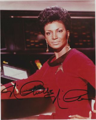 Nichelle Nichols As Uhura Autograph 8 X 10 Star Trek The Series