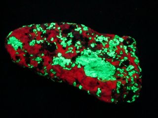 Large Fluorescent Willemite,  Calcite,  Frankilnite,  Ogdensburg,  Nj 8