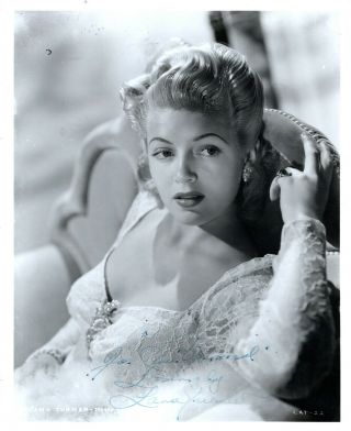 American Film Actress,  Glamour Queen Lana Turner,  Signed Vintage Studio Photo.
