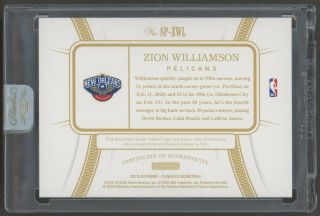 2019 - 20 Panini Flawless Gold Zion Williamson RPA RC 4 - Color GU Patch AUTO 2/10 2