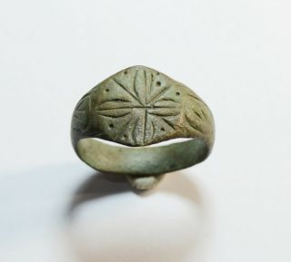 Floral Motiff Flower - Crusades Period Ancient Bronze Ring - Cleaned
