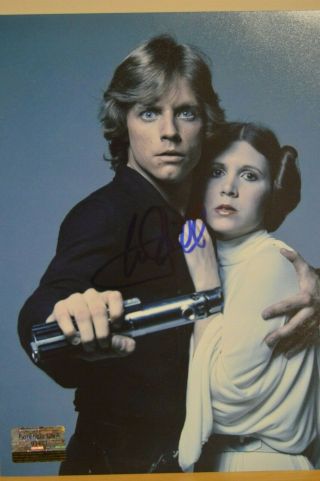 Star Wars Mark Hamill Signed 8.  5x11 Photo With Carrie Fisher