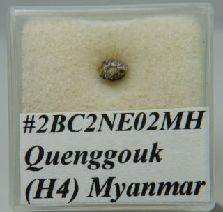 Quenggouk Burma Meteorite 0.  06 Grams Fall 1857 H4 Tkw 6.  05kg