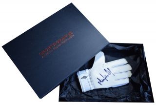 Mark Crossley Signed Goalkeeper Glove Autograph Gift Box Nottingham Forest
