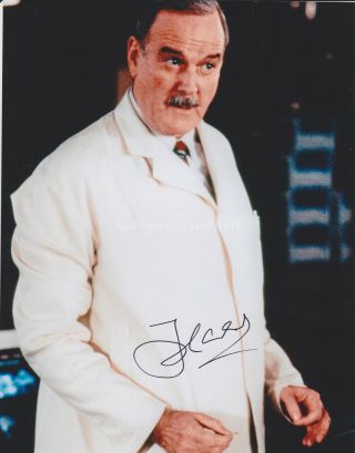 John Cleese Hand Signed 8x10 Photo,  Autograph,  James Bond,  Fawlty Towers