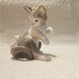 Lladro Cat Playing With White Mouse Porcelain Figurine